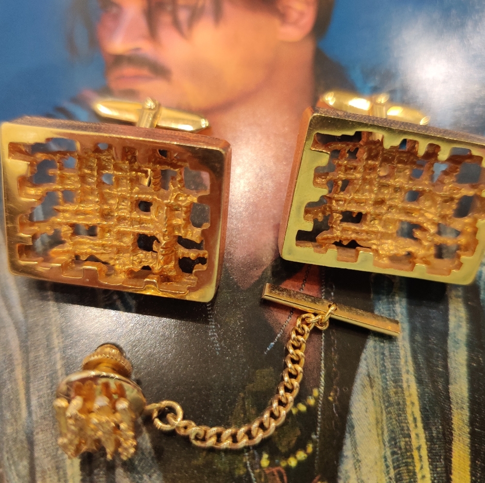 Vintage Modernist Brutalist Gold Plated Cufflinks Set